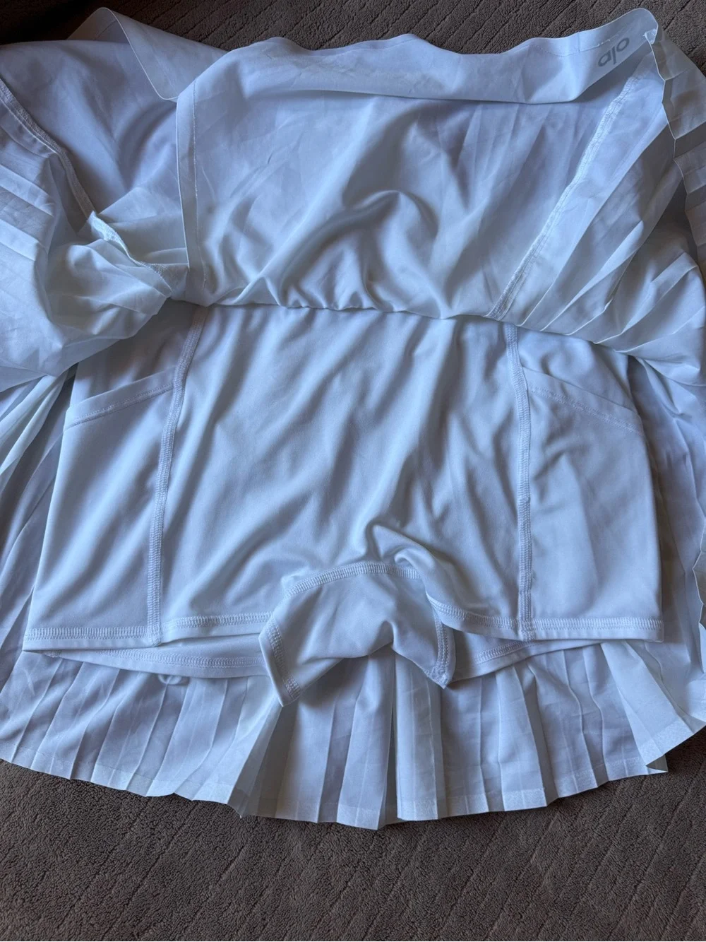 ALO Yoga White Pleated Tennis Skirt